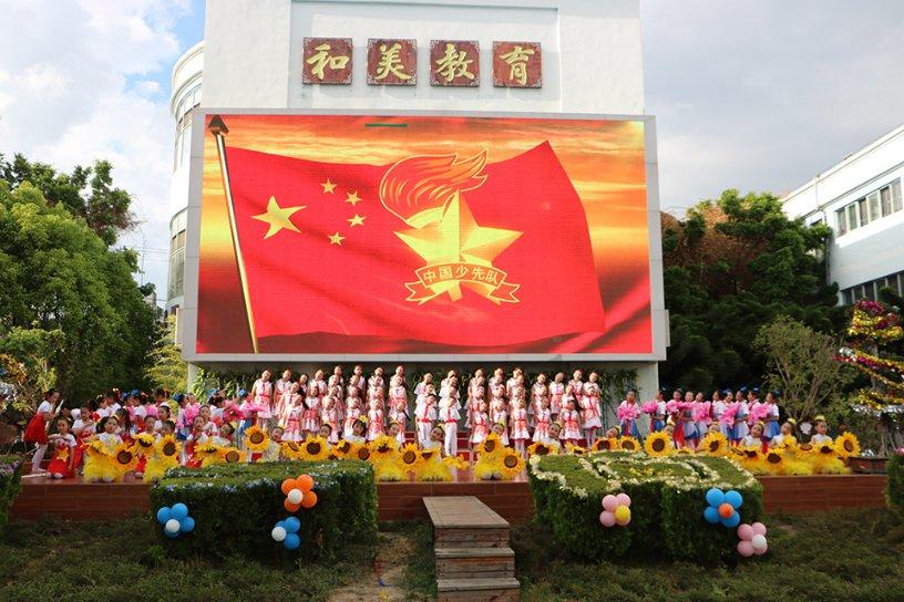 古装雷人照拖累美人脸女星,她明明有张绝美脸,却无脑无节操